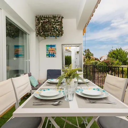 Front Line Golf Apartment, Benahavis *